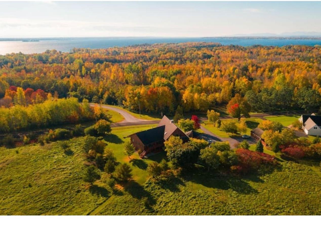 Point Au Roche Lodge Plattsburgh Esterno foto